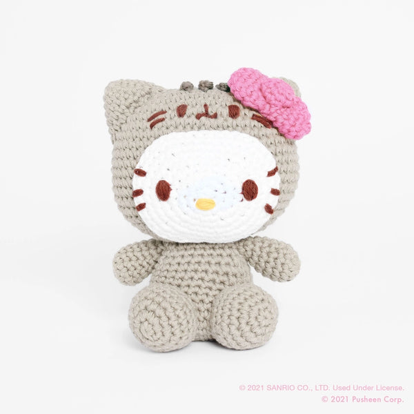 Stitch & Story: Hello Kitty x Pusheen :Hello Kitty Amigurumi Crochet Kit